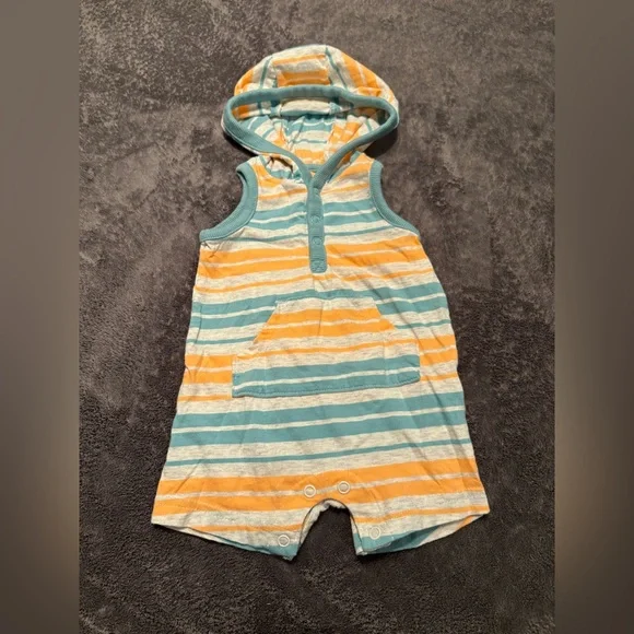 Assorted Baby Rompers with Fun Patterns - Picture 12 of 12